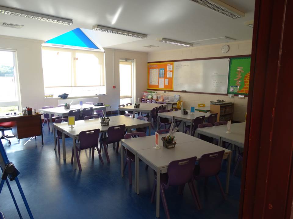 Hayes Primary School Classrooms